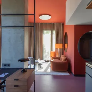 4* فندق Emilu Design
